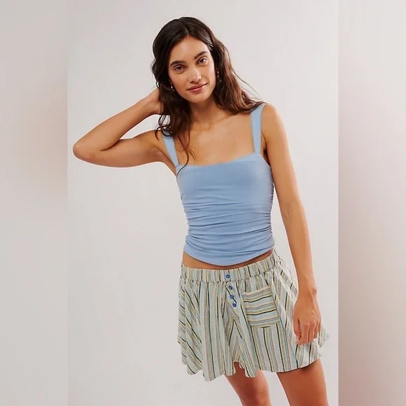 ‘Summerhouse Micro Skirt’​ - Picture 3 of 4